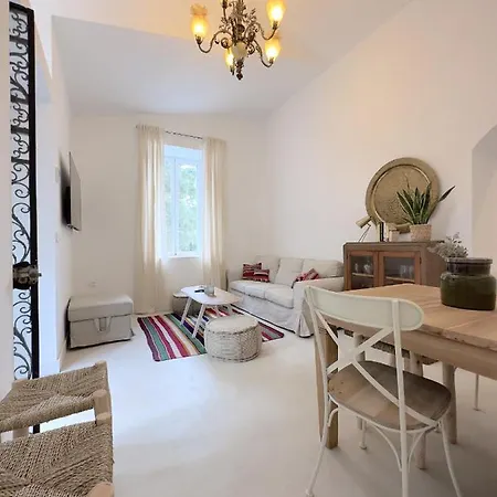 Apartment Clavero Four Premium